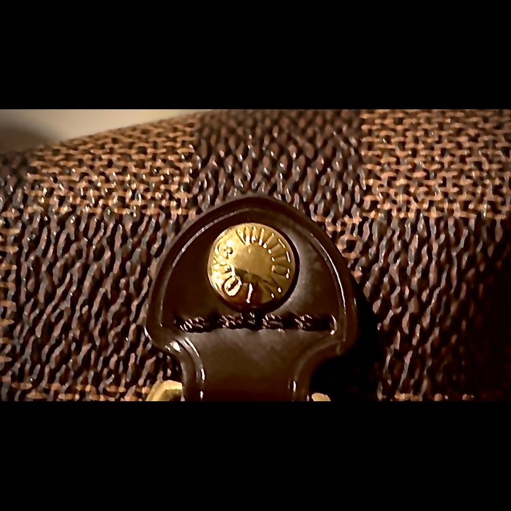 Brand new Louis Vuitton Tote bag - Picture 12 of 15